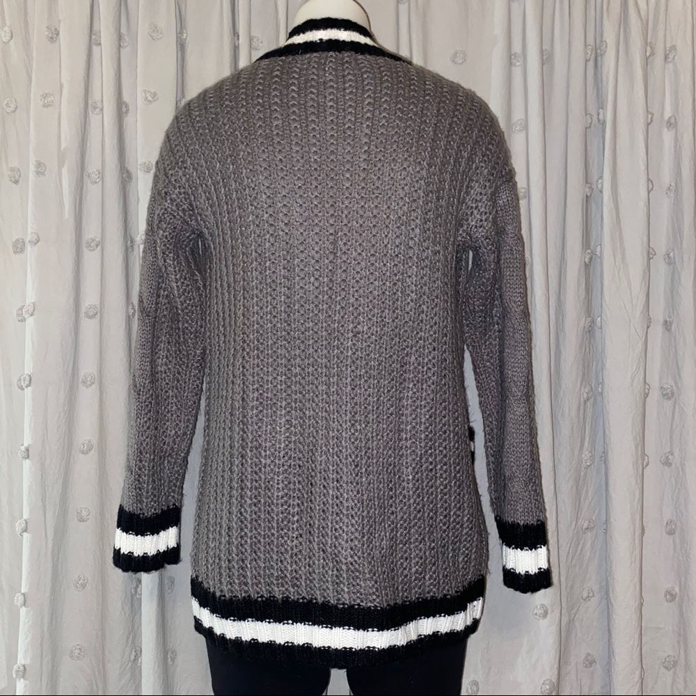 Cardigan - Picture 2 of 3